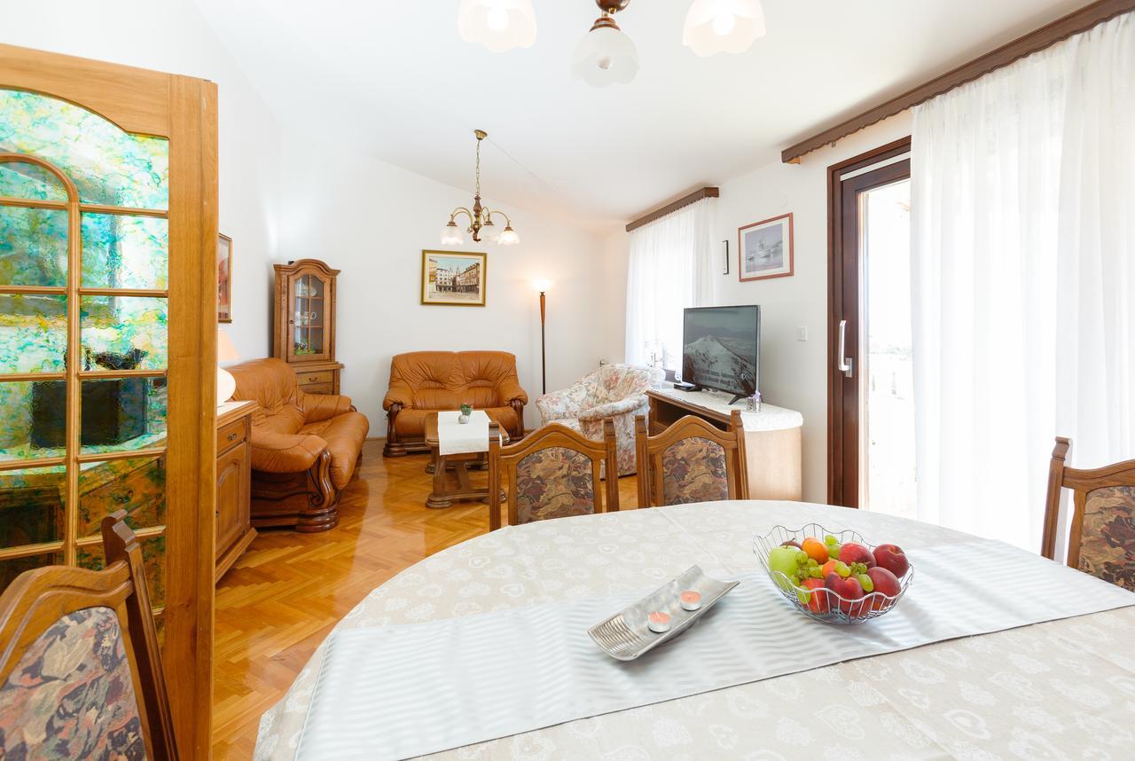 Villa Rosa Kastela Dış mekan fotoğraf